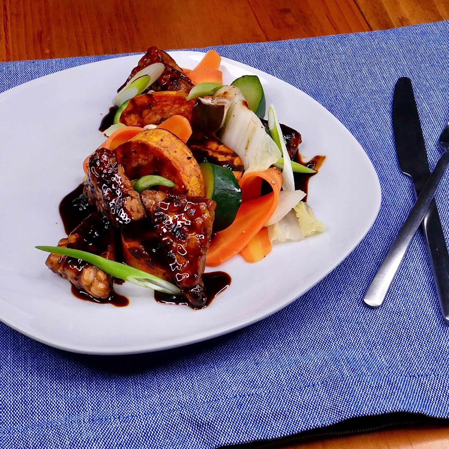 TEMPEH BBQ Coréen avec Patates Douces (Un peu épicé)